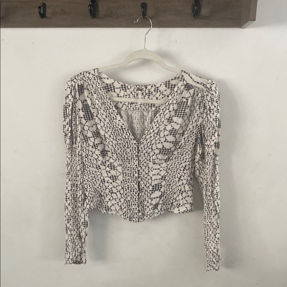 Free People Black and White Long Sleeve Crop Blouse